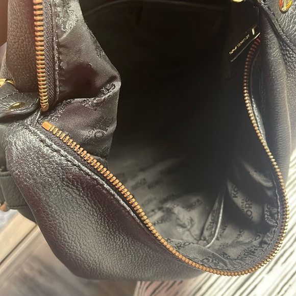 Michael Kors Fulton Hobo Black Leather Shoulder Bag - Picture 12 of 12
